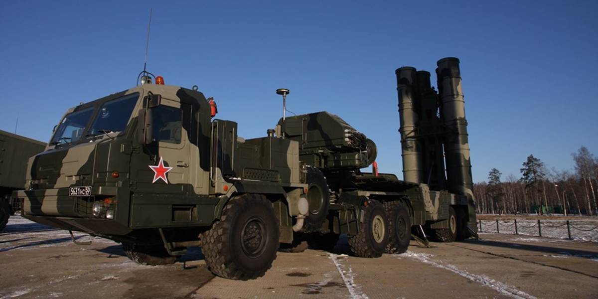 Moskvu bude chrániť ďalší pluk systému S-400 Triumf