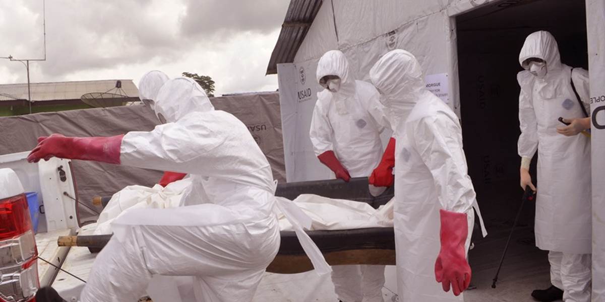 Libéria a Guinea izolovali 70 percent nakazených ebolou