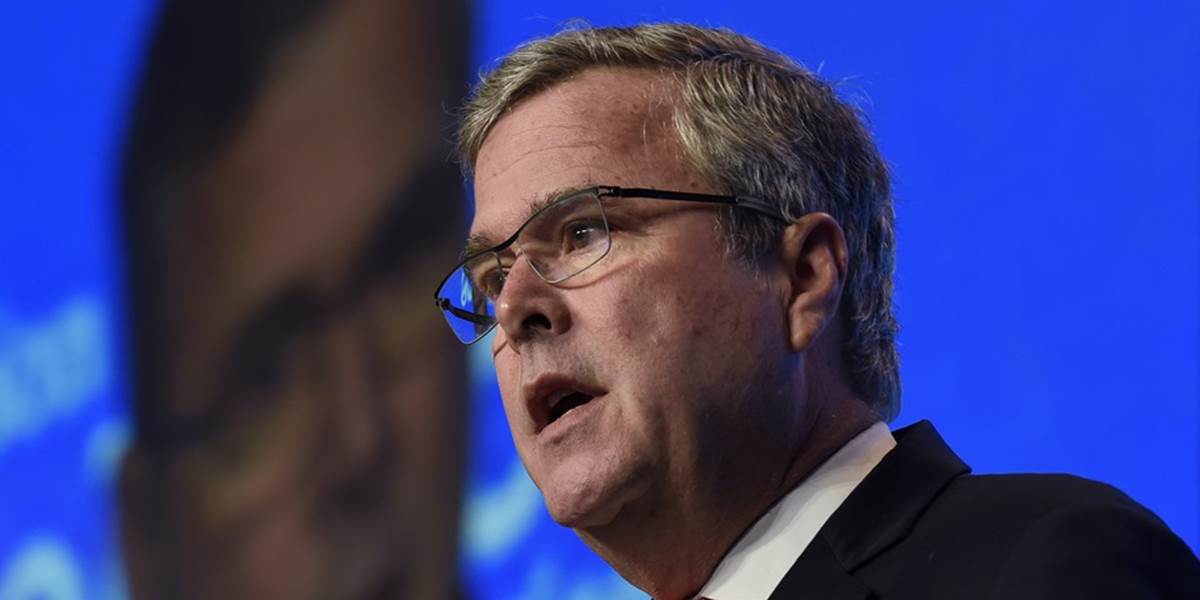 Jeb Bush vyzýva republikánov, aby sa nezameriavali len na kritiku Obamu