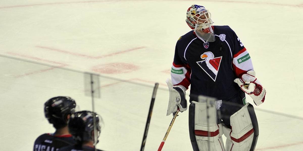 KHL: Slovan na krátky trip bez Backlunda aj Mihálika