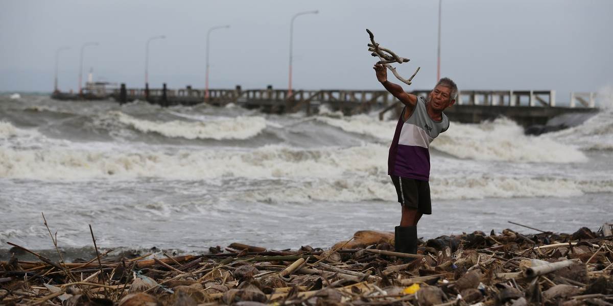 Tajfún Hagupit bičuje Filipíny, obete zatiaľ nie sú hlásené