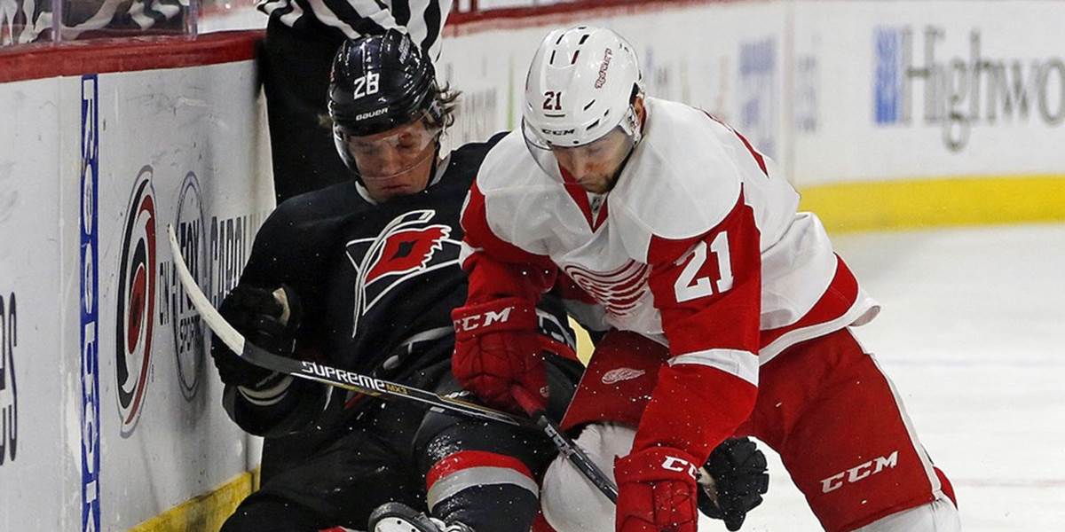 NHL: Tatar rozhodol dvoma gólmi o výhre Detroitu