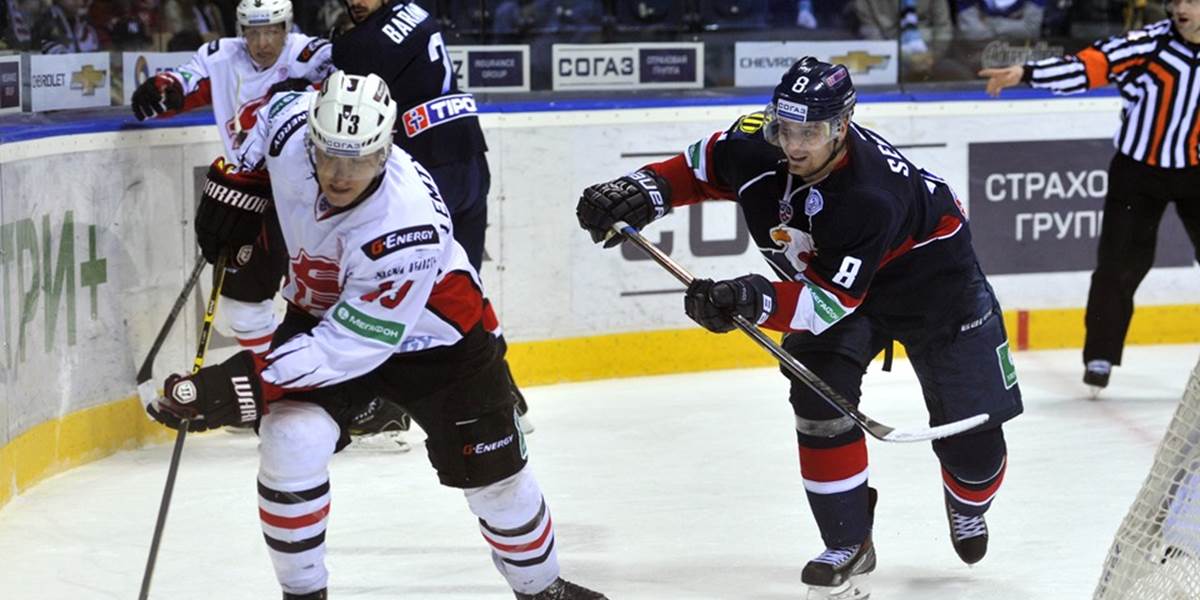 KHL: Slovan prehral s Omskom a klesol na posledné miesto