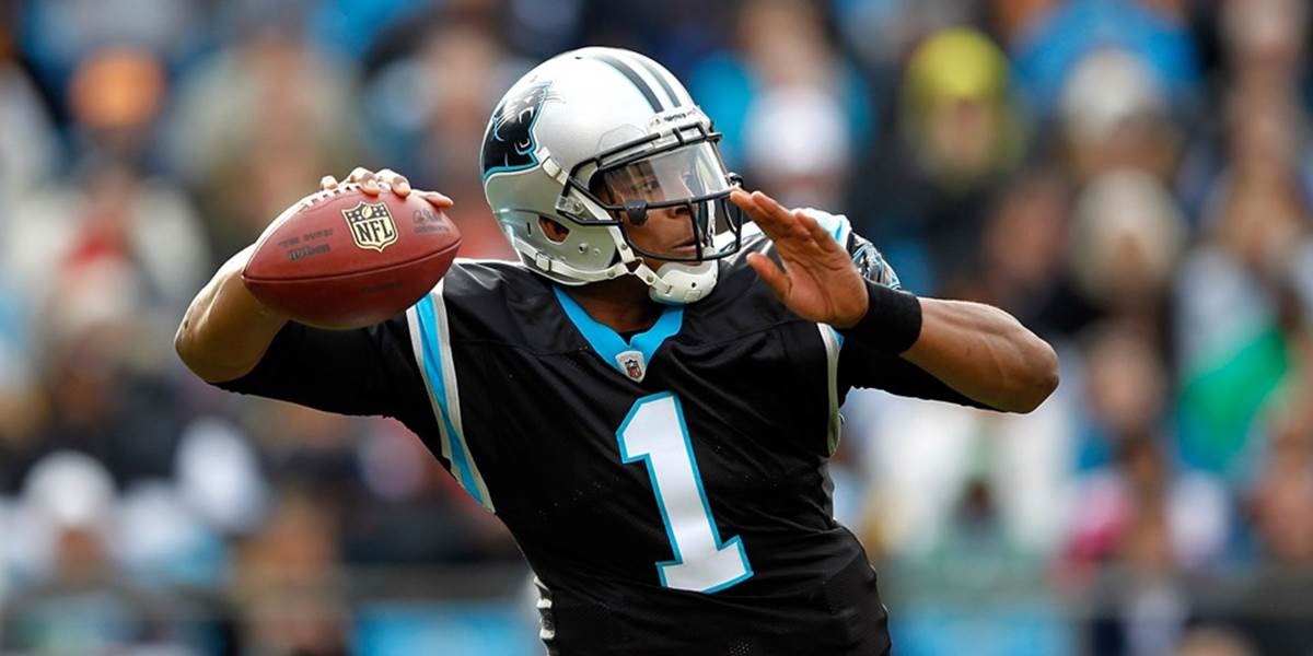 NFL: Hviezdny Newton mal autonehodu, skončil v nemocnici