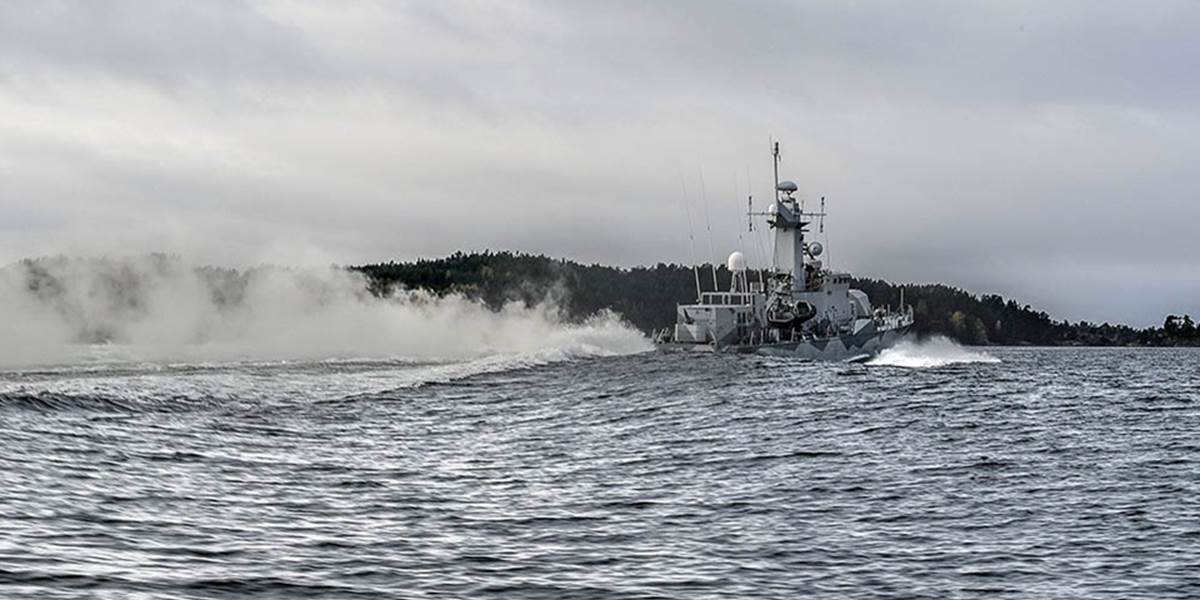 Londýn potvrdil, že spolu s NATO hľadali cudziu ponorku