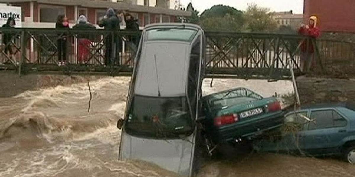 Víchrica si v Katalánsku vyžiadala dve obete