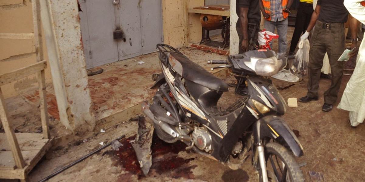 Dvojitý útok v Nigérii si vyžiadal 40 obetí