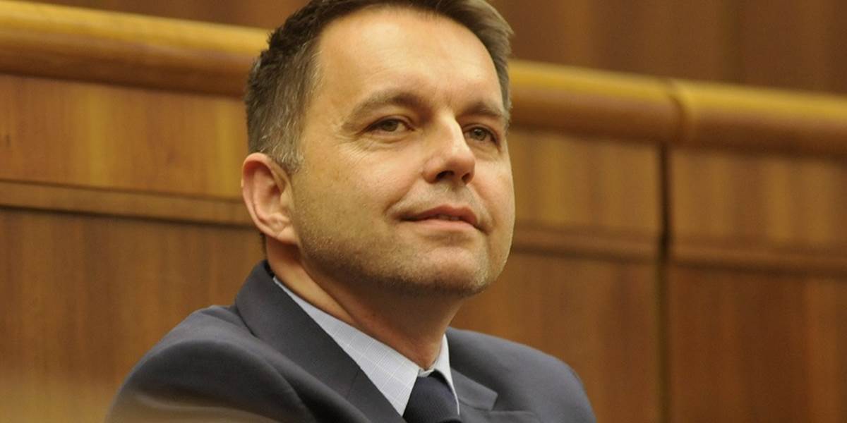 Deficit verejných financií by mal v tomto roku dosiahnuť 2,93 % HDP