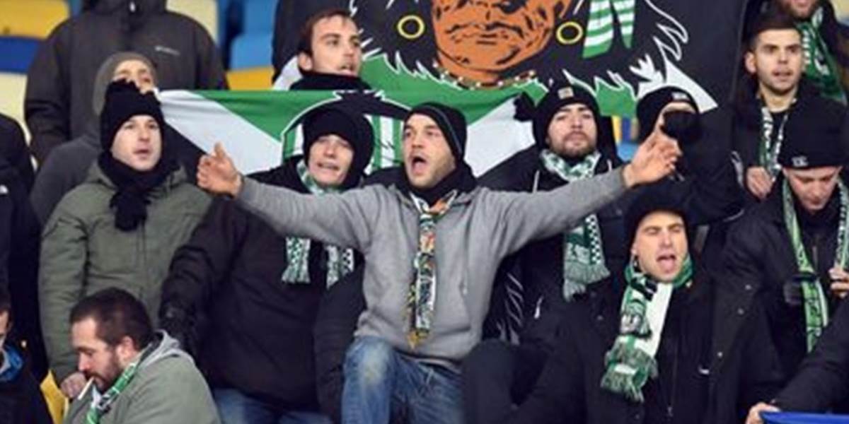 Fanúšikovia St. Etienne skončili po hromadnej bitke s reznými ranami