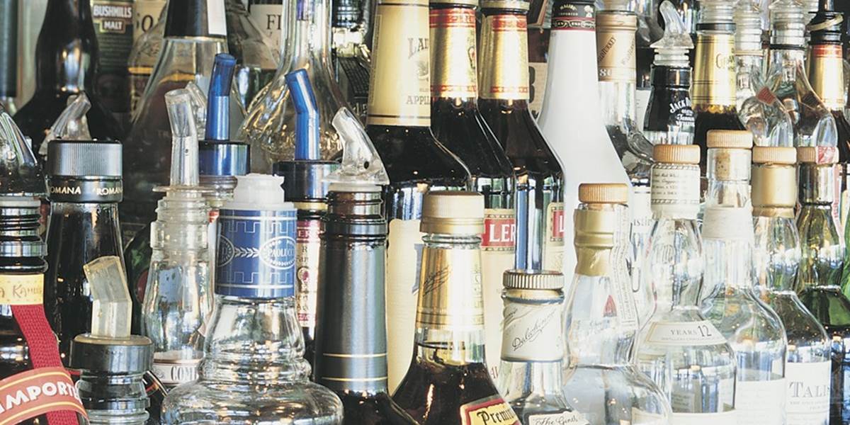 O tvrdý alkohol v Česku je opäť záujem, odbyt je ako pred čiastočnou prohibíciou