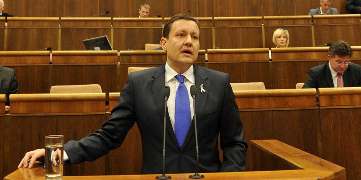 Lipšic: Centrum slovenského stavebníctva je na Cypre