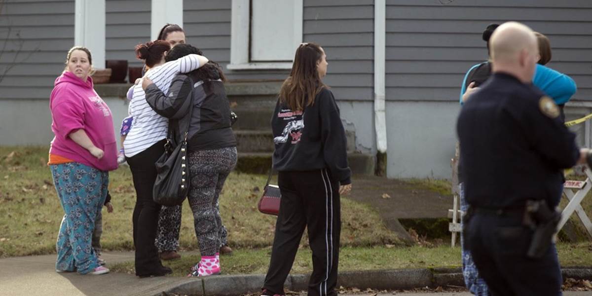 Streľba neďaleko strednej školy v Oregone: Zranenia utrpeli traja ľudia