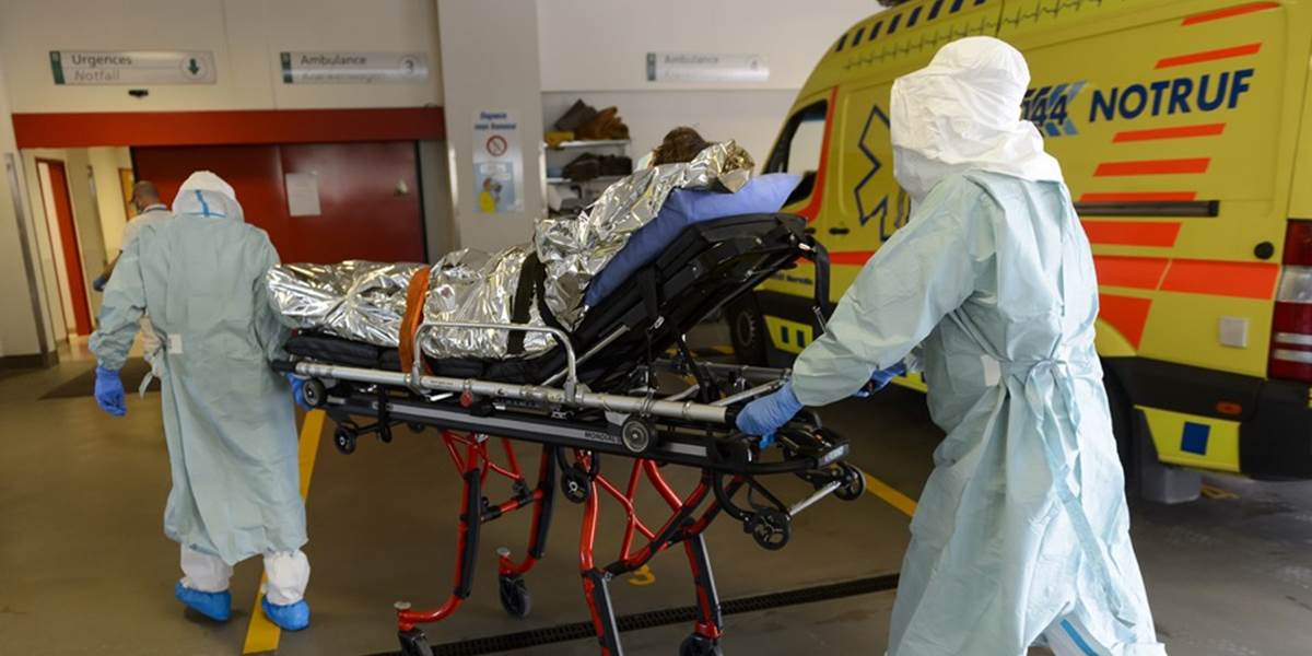 Vírus eboly si v západnej Afrike vyžiadal už 6583 mŕtvych