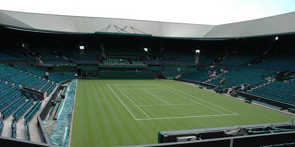 Od roku 2019 strecha nad ďalším dvorcom vo Wimbledone