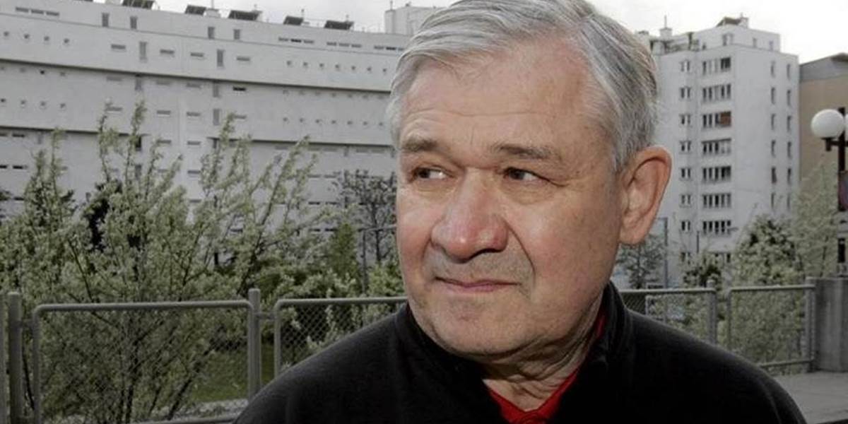 KHL: Jurzinov napokon zostáva trénerom Ufy