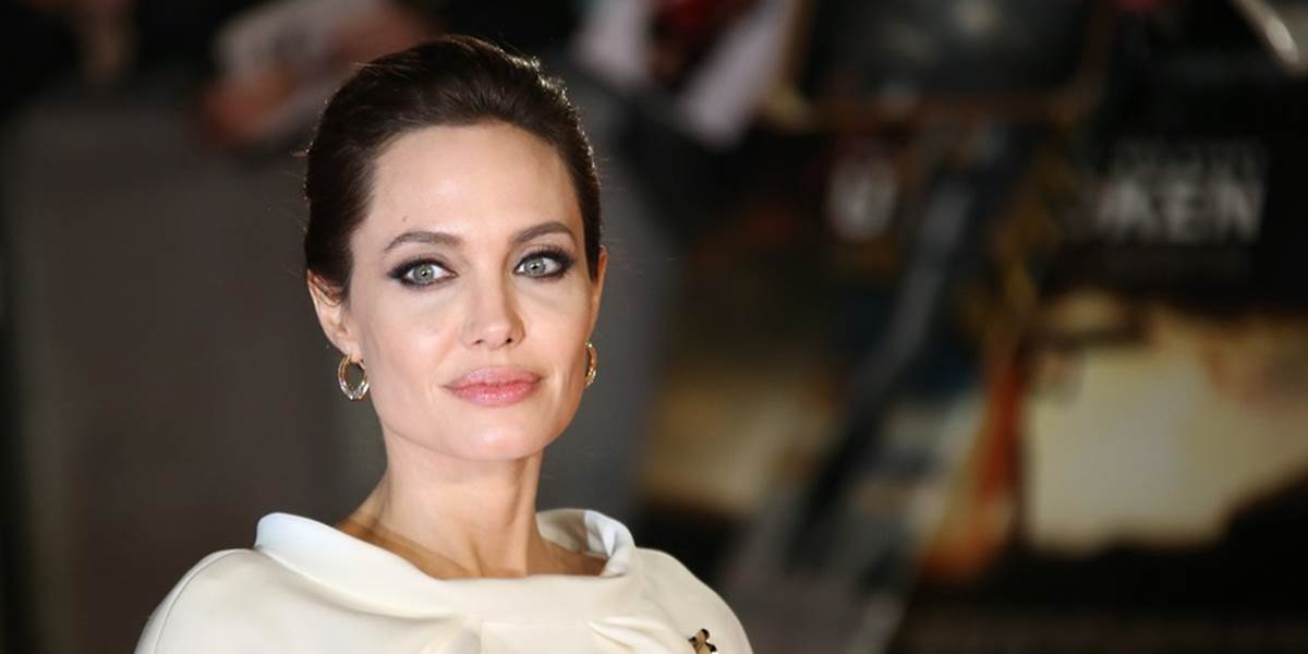 Angelina Jolie dostala pred premiérou filmu Unbroken ovčie kiahne
