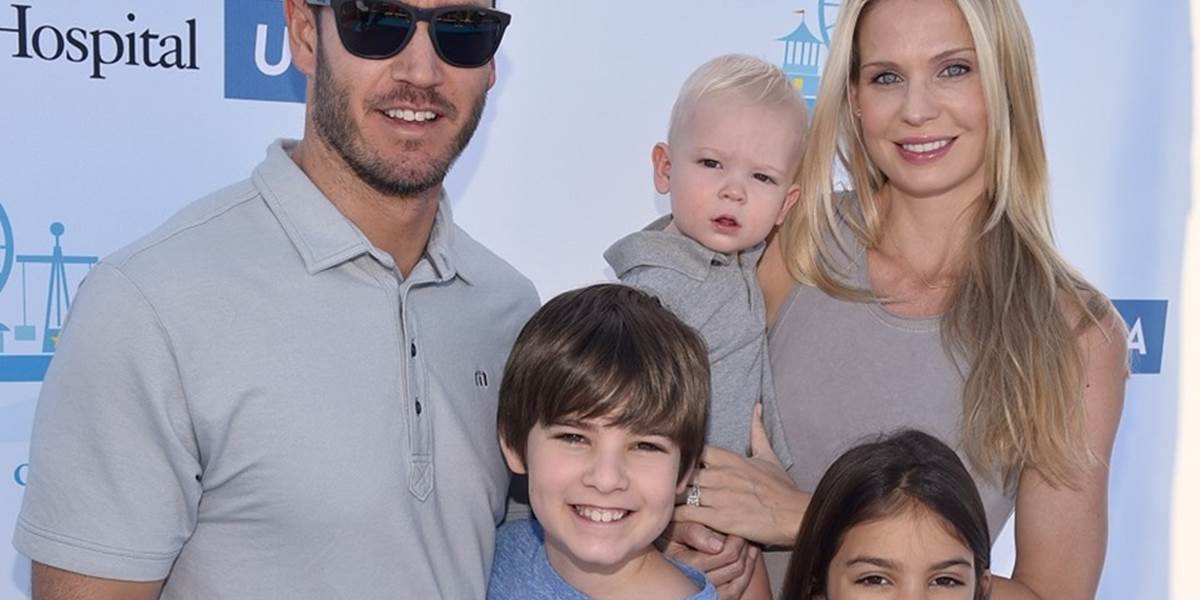 Americký herec Mark-Paul Gosselaar bude štvornásobným otcom