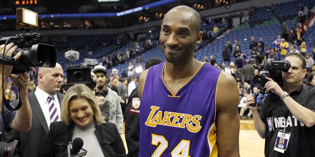 NBA: Bryant prekonal bodový rekord Jordana, Golden State stále víťazne