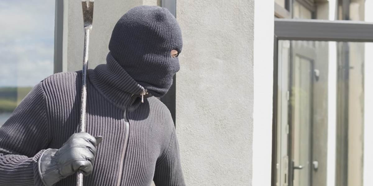 V Lozorne vykradli automat na mliečne výrobky