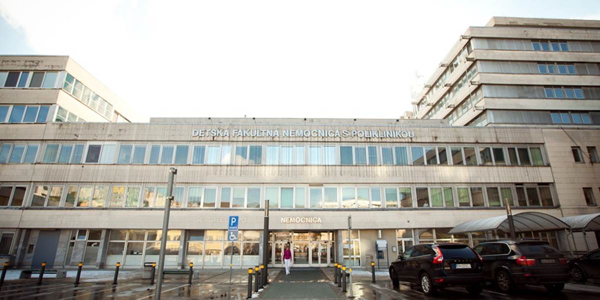 Primár detskej nemocnice na Kramároch bral úplatok