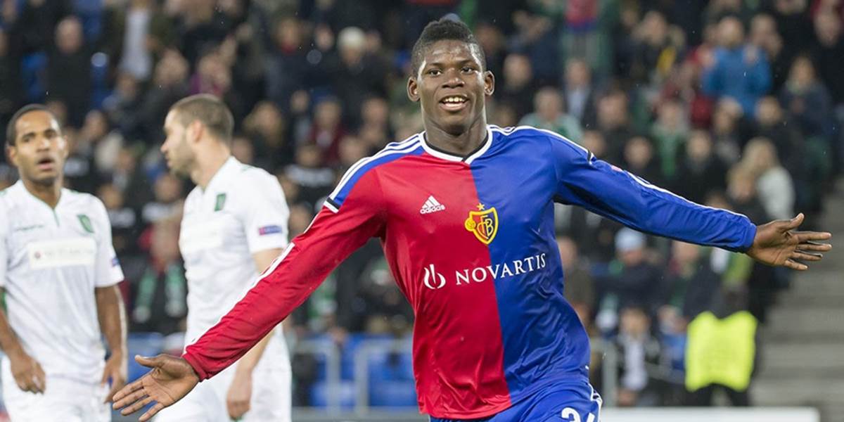 Útočník Embolo bude reprezentovať Švajčiarsko