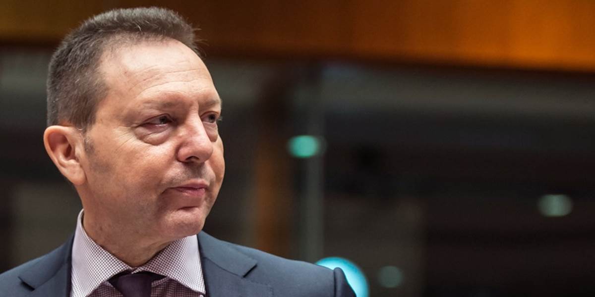 Grécku hrozia nenapraviteľné škody, varuje Stournaras