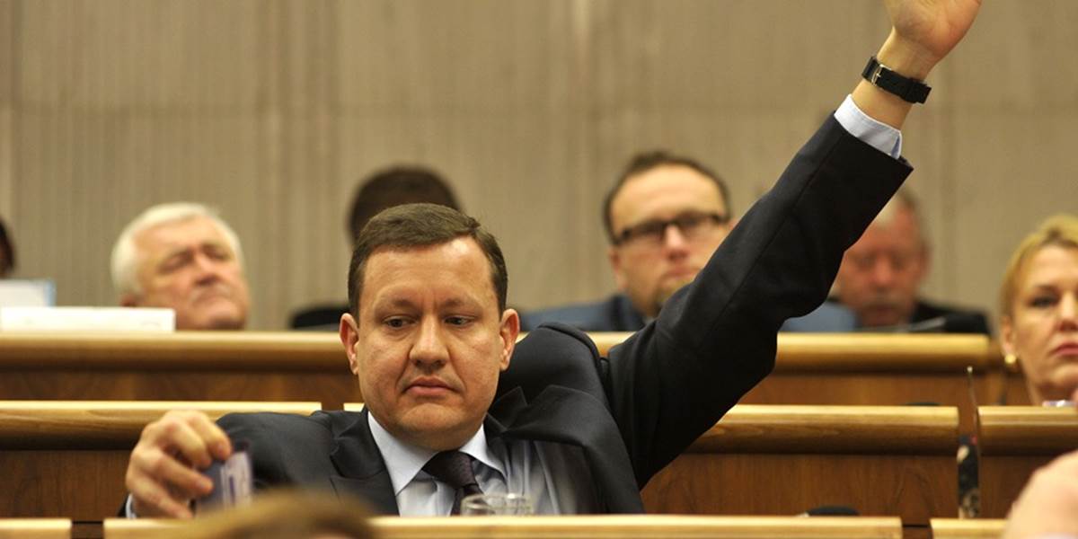 Firmy v mýtnej kauze sú podľa Lipšica personálne prepojené