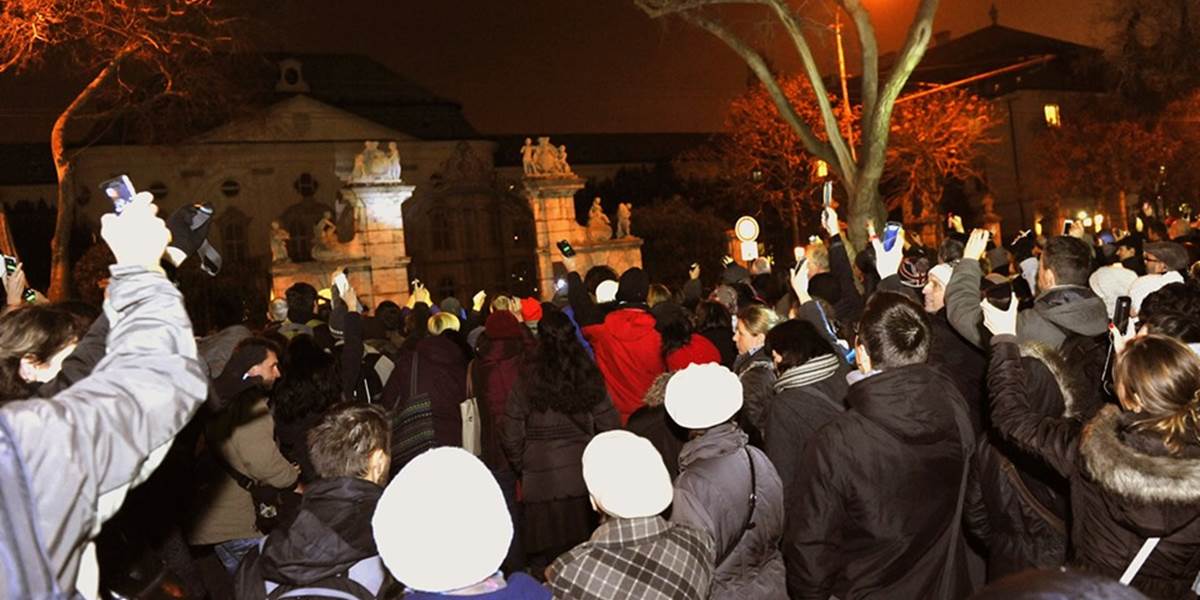 FOTO Proti ľudskoprávnej stratégii sa postavili mníšky i mladí