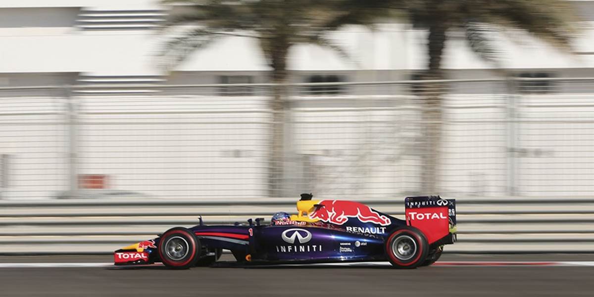 Polícia vylovila časť trofejí Red Bullu z jazera