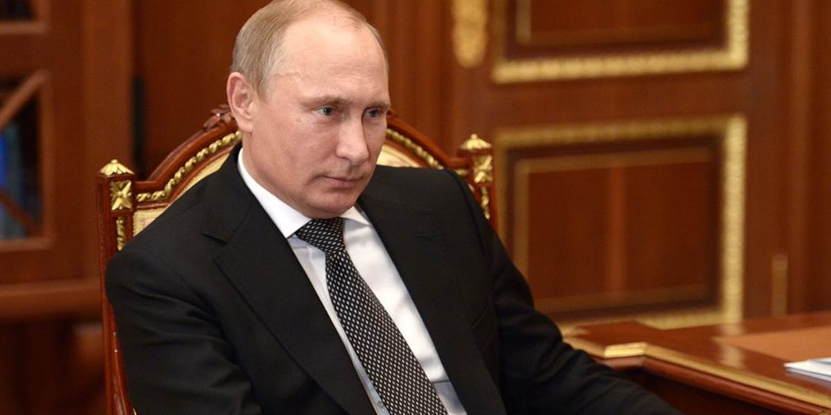 Putin sa ku kríze na finančných trhoch vyjadrí až vo štvrtok