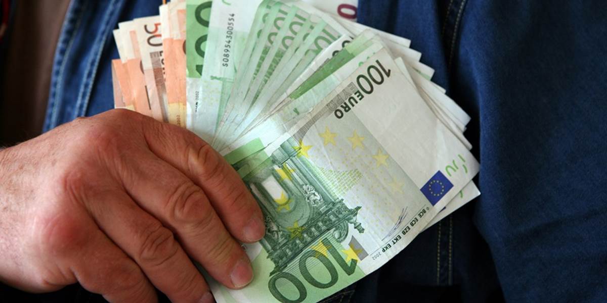 Neplatenie odvodov ovplyvní negatívne nárok na výšku dávok zamestnanca