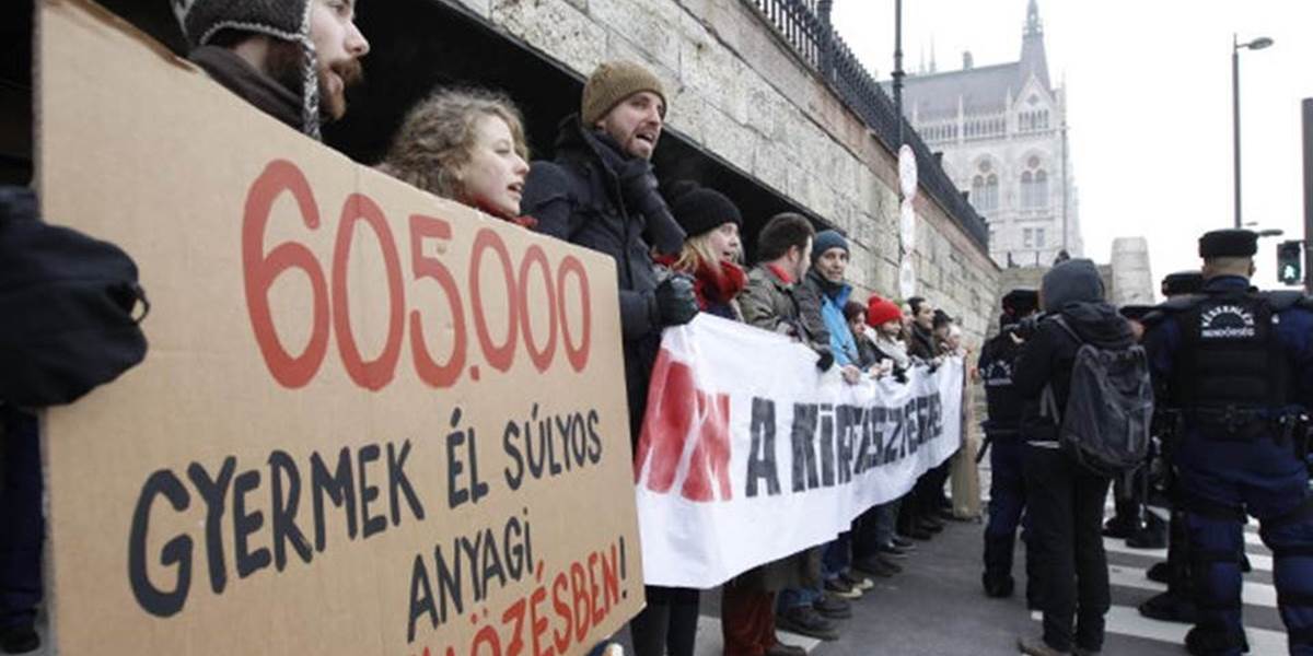 Polícia potvrdila, že po demonštrácii v Budapešti použila paprikový sprej