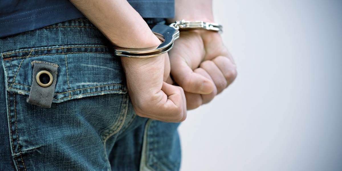 Zlodeja prichytil majiteľ auta s ukradnutým notebookom