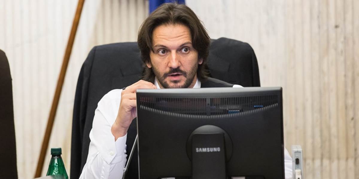 Kaliňák: Prípad bývalého šéfa MH Development nepôjde do stratena