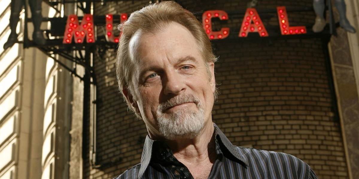 Stephen Collins, alias reverend Camden, sa priznal k obťažovaniu maloletých dievčat!