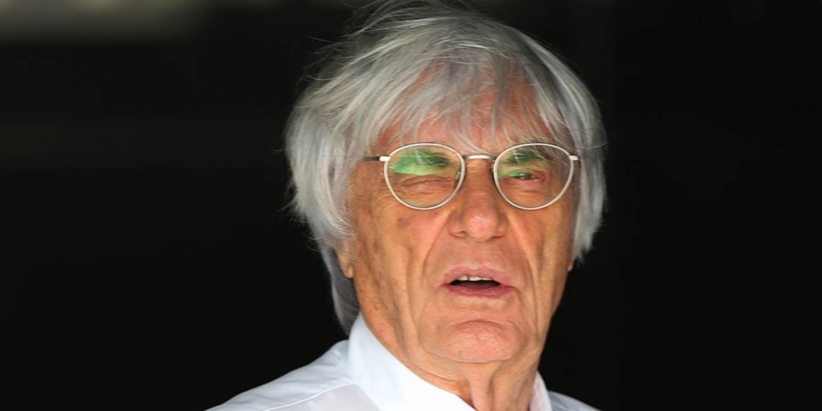 F1: Ecclestone sa opäť ujal funkcií v spoločnosti Formula 1