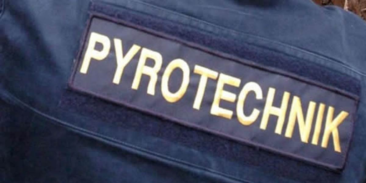 Mladík sa zranil pri manipulácii s podomácky vyrobenou výbušninou