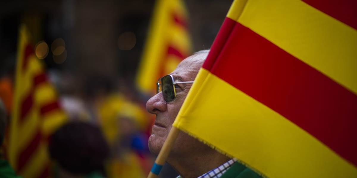 Katalánci by dnes hlasovali proti nezávislosti ich regiónu