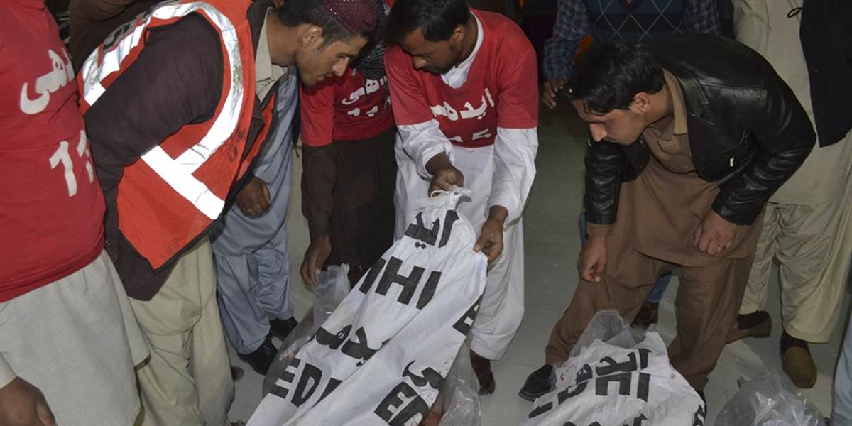 Počet civilných obetí v afganskom konflikte dosiahol tento rok rekordnú výšku