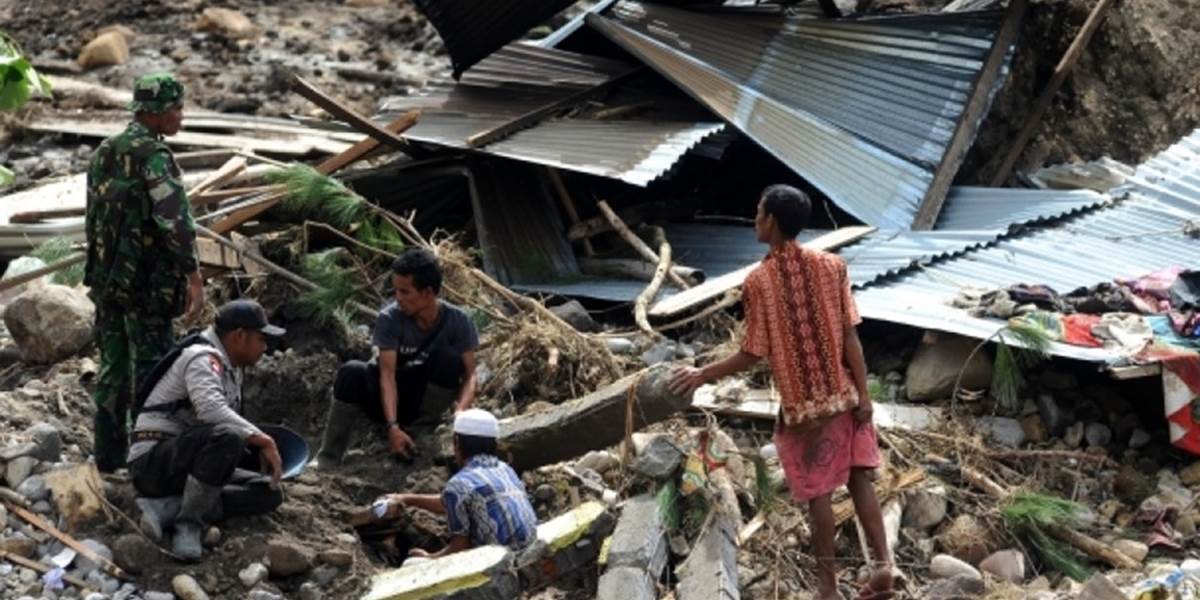 Indonéziou otriaslo silné zemetrasenie!