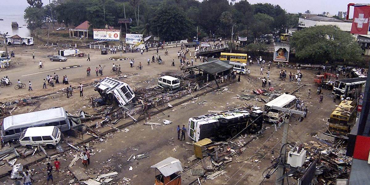 Pred záplavami a zosuvmi pôdy na Srí Lanke evakuovali 60-tisíc ľudí