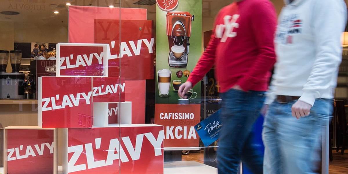 Obchodníci v Česku menia cenovky, povianočné zľavy štartujú už pred Vianocami