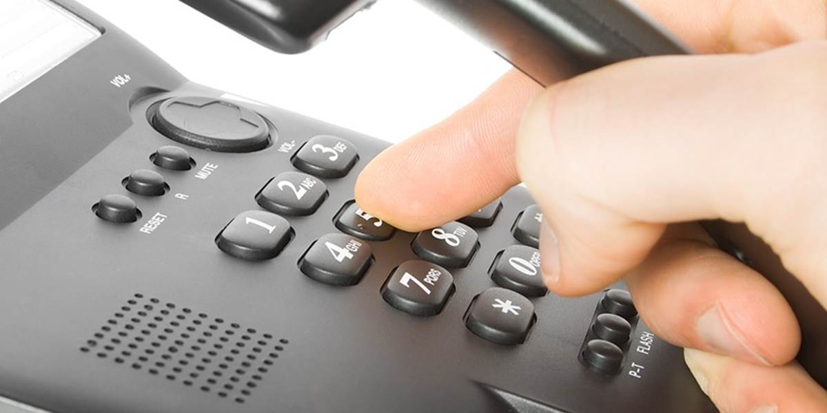 Falošných volaní na číslo 112 bolo tento rok 40 percent