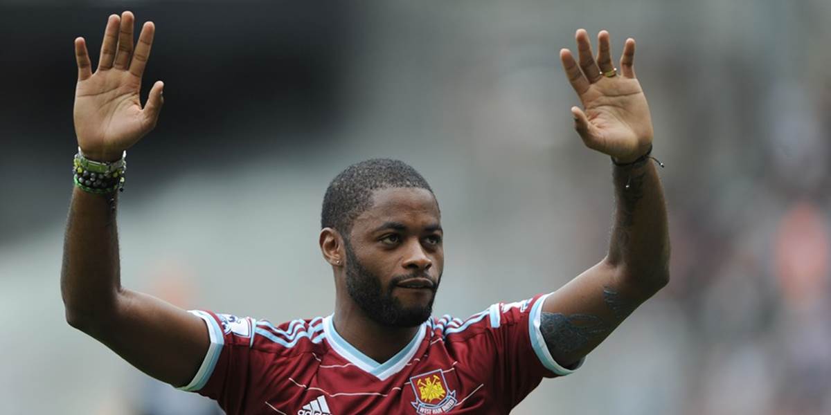 Alex Song nepocestuje s Kamerunom na Africký pohár národov