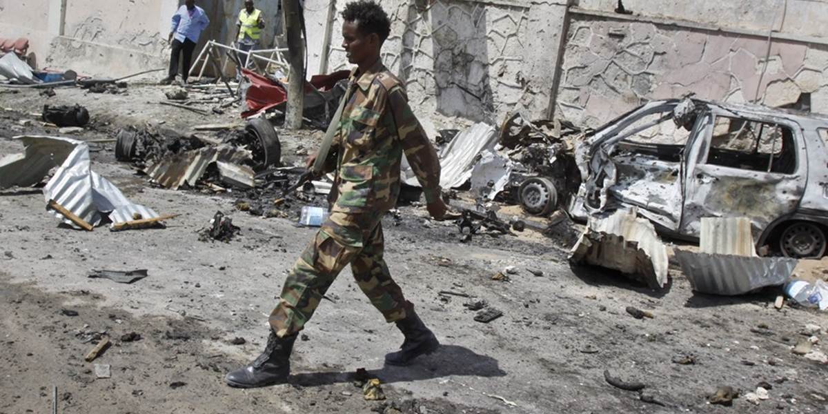 Militanti zaútočili na vojenskú základňu Africkej únie