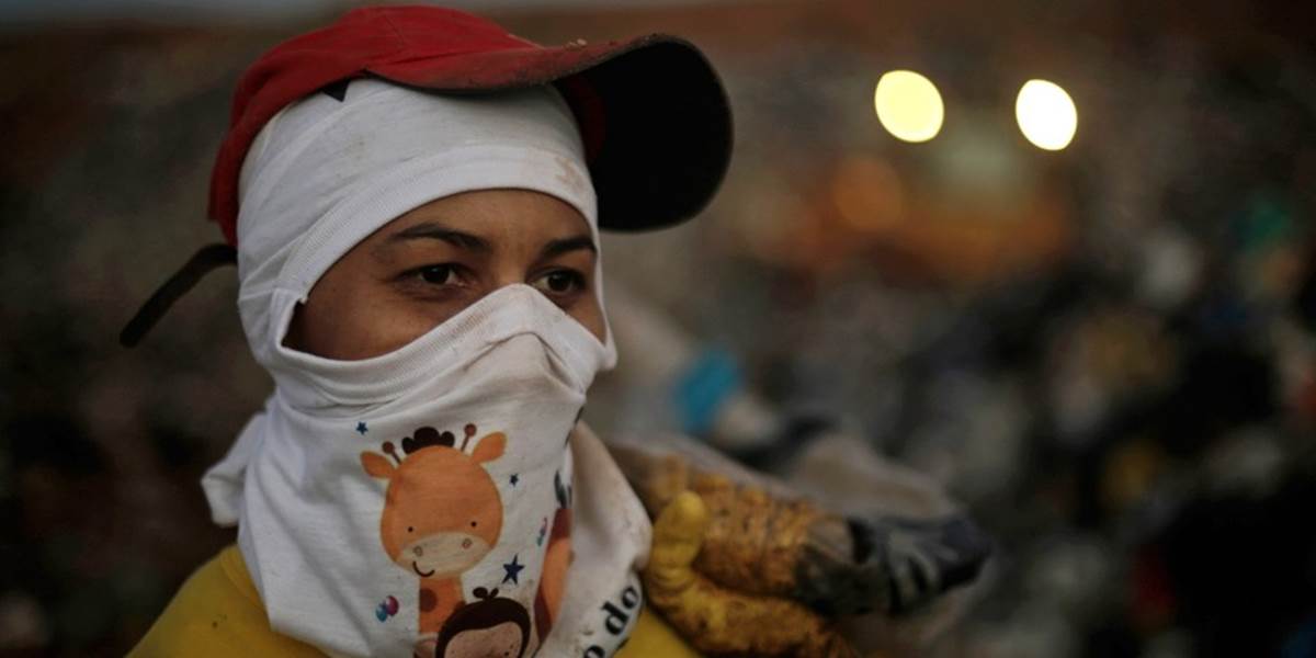 Z výparov oxidu uhoľnatého sa počas Vianoc priotrávilo 42 ľudí