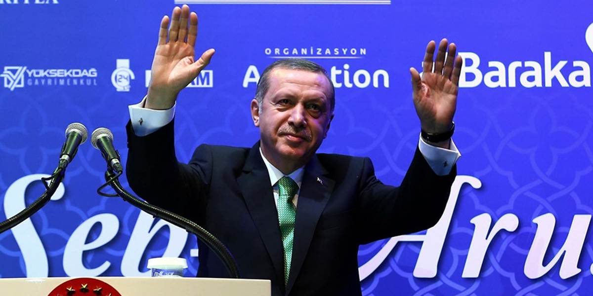 Tínedžera, ktorý vraj urazil Erdogana, prepustili z policajnej väzby