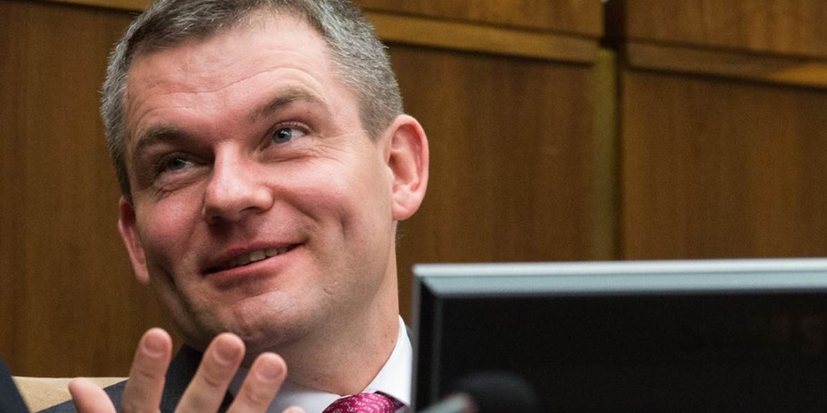 Pellegrini zrejme nebude trvať na tom, aby šéfa NKÚ navrhla jednotná opozícia