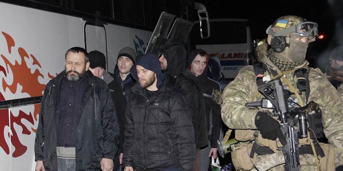 Ukrajina a proruskí povstalci si vymenili zajatcov