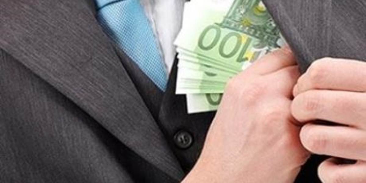 Oznamovatelia korupcie majú byť od nového roka chránení